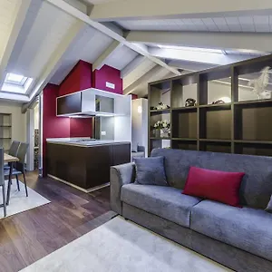New Luxury , Venecia Italia