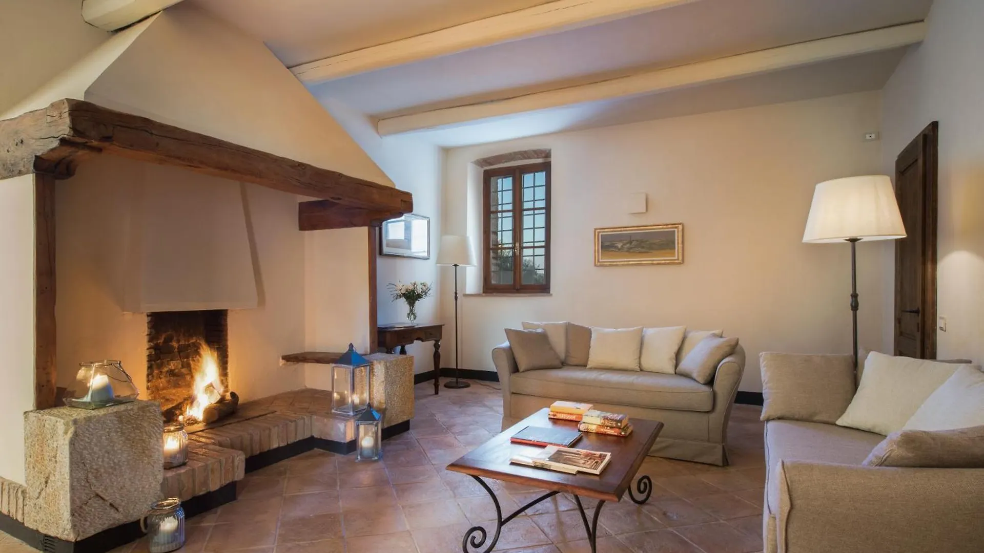 Alojamento de Turismo Rural Borgo De Brandi Vila Monteriggioni Itália