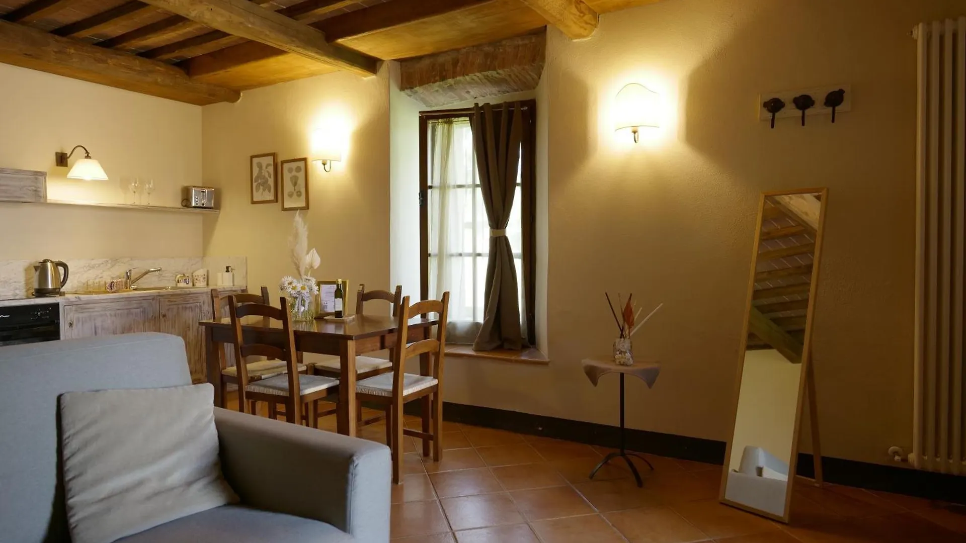 Borgo De Brandi Vila Monteriggioni 0*,  Itália