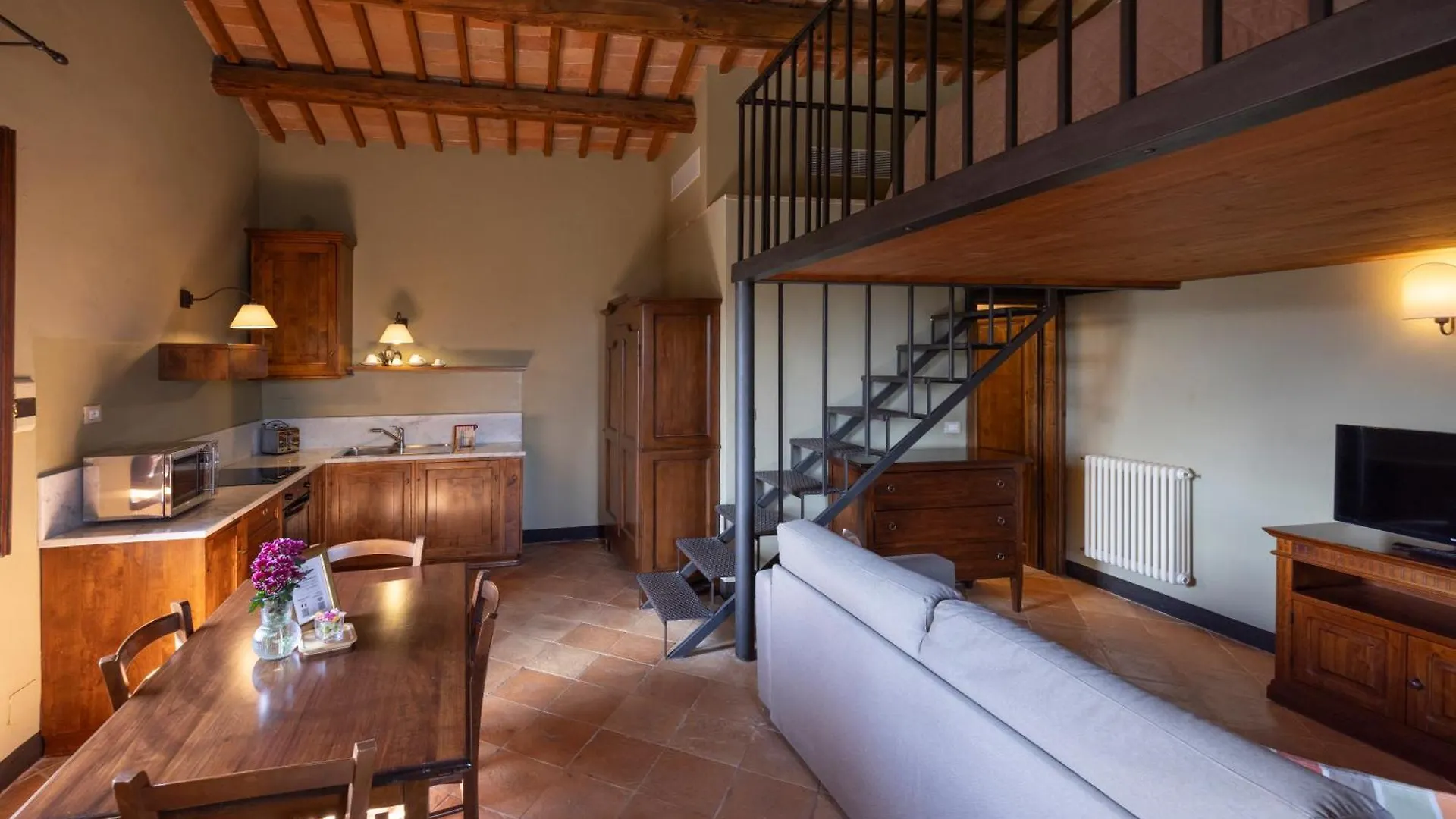 Villa Borgo dé Brandi à Monteriggioni Italie